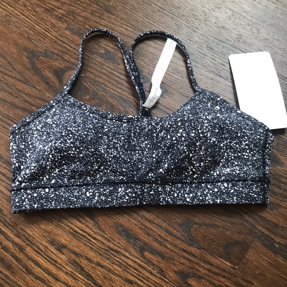 lululemon athletica Other - Lululemon Flow Y Bra